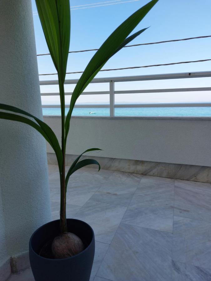 Nefeli Seaside Apartments Polychrono Extérieur photo