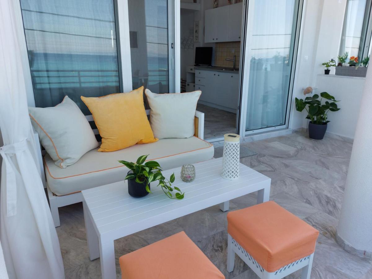 Nefeli Seaside Apartments Polychrono Extérieur photo