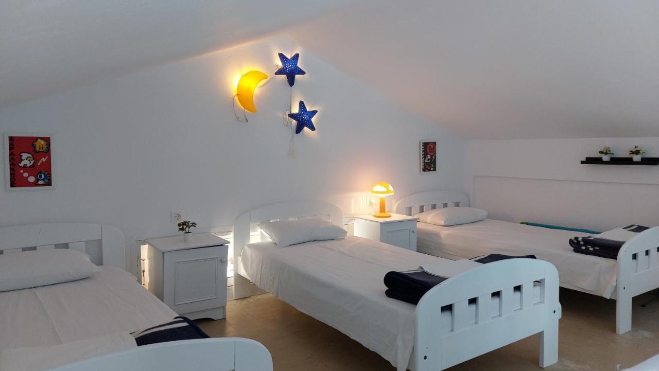 Nefeli Seaside Apartments Polychrono Extérieur photo