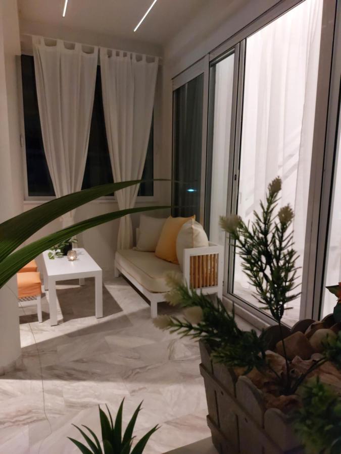 Nefeli Seaside Apartments Polychrono Extérieur photo
