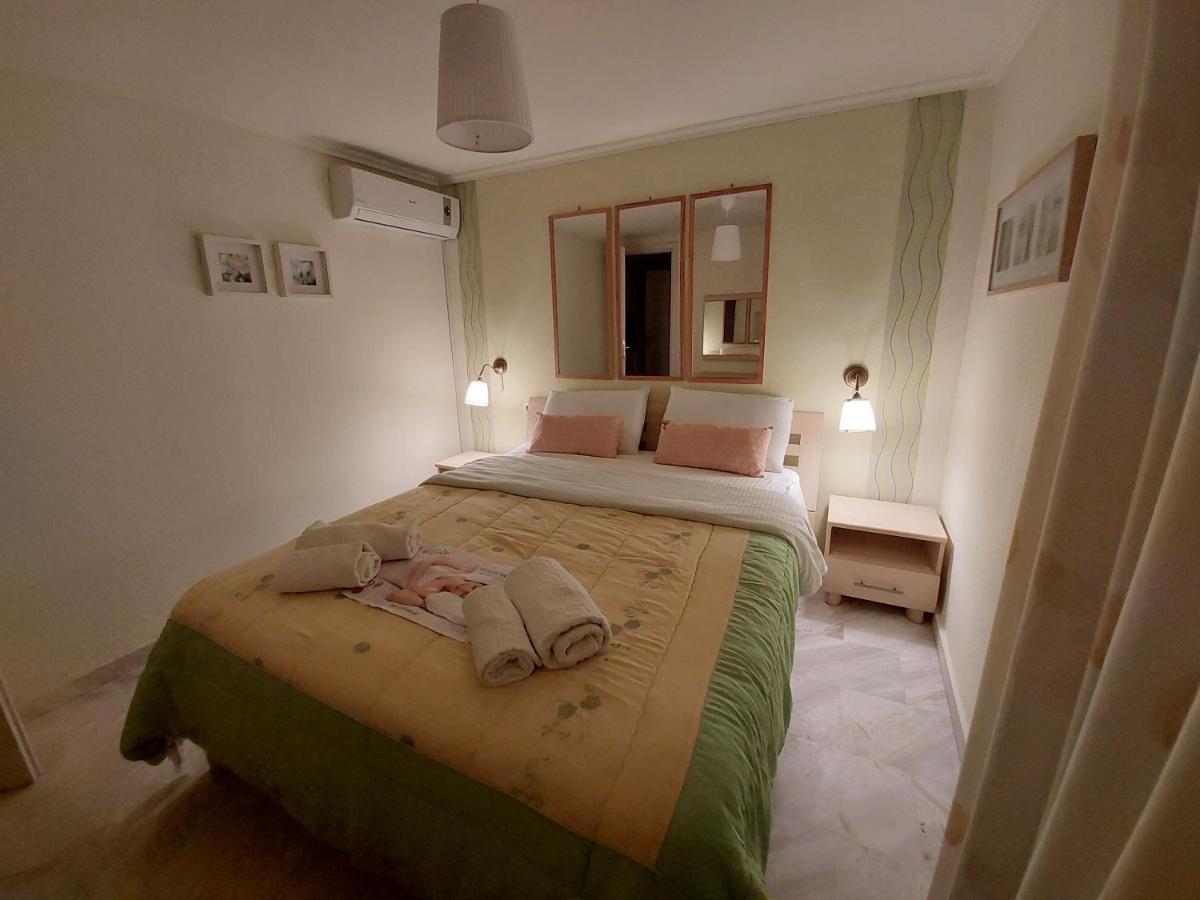 Nefeli Seaside Apartments Polychrono Extérieur photo